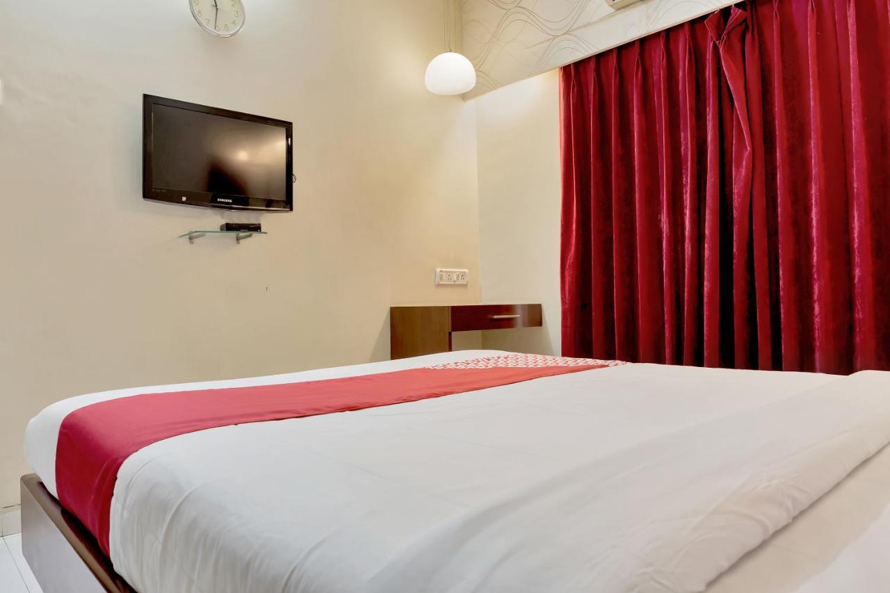 Konark Apartment Malad Exterior photo
