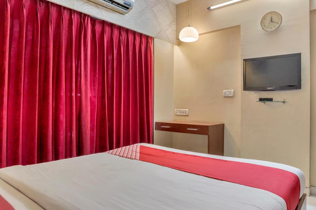 Konark Apartment Malad Exterior photo